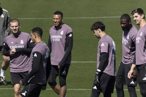  ريال مدريد يواجه إشبيلية بدون 7 لاعبين 